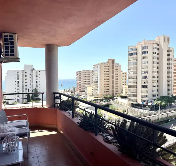 Продажа апартаментов на среднем этаже в Los Boliches