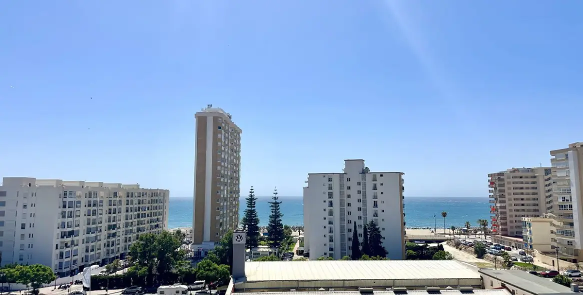 Продажа апартаментов на среднем этаже в Los Boliches 5