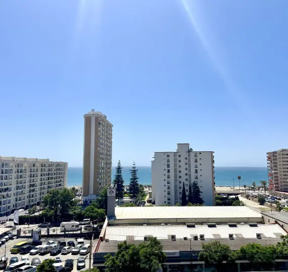 Продажа апартаментов на среднем этаже в Los Boliches