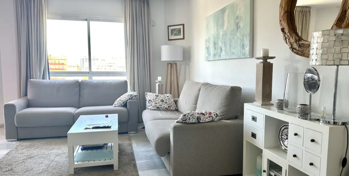 Продажа апартаментов на среднем этаже в Los Boliches 10