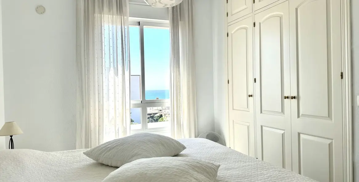 Продажа апартаментов на среднем этаже в Los Boliches 12