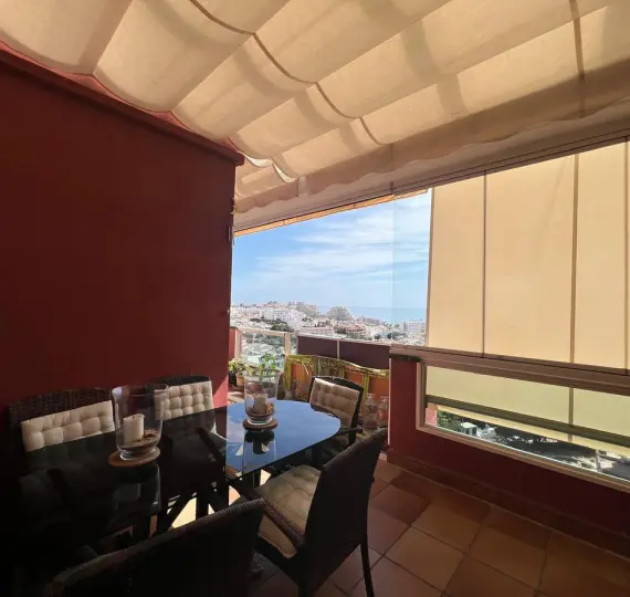Sale of penthouse in Benalmadena