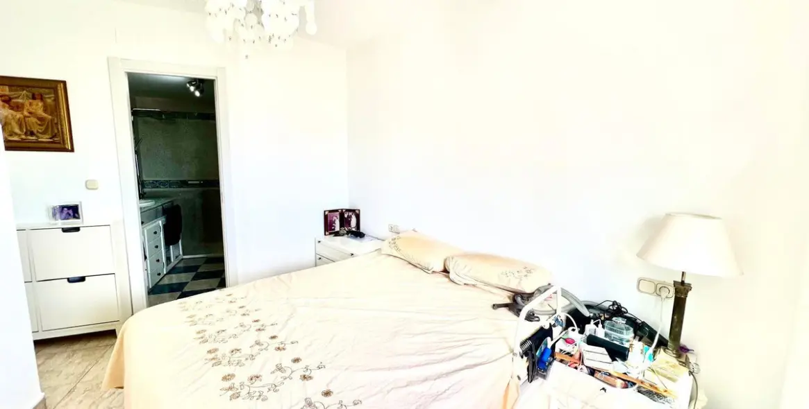 Sale of penthouse in Benalmadena Costa 25