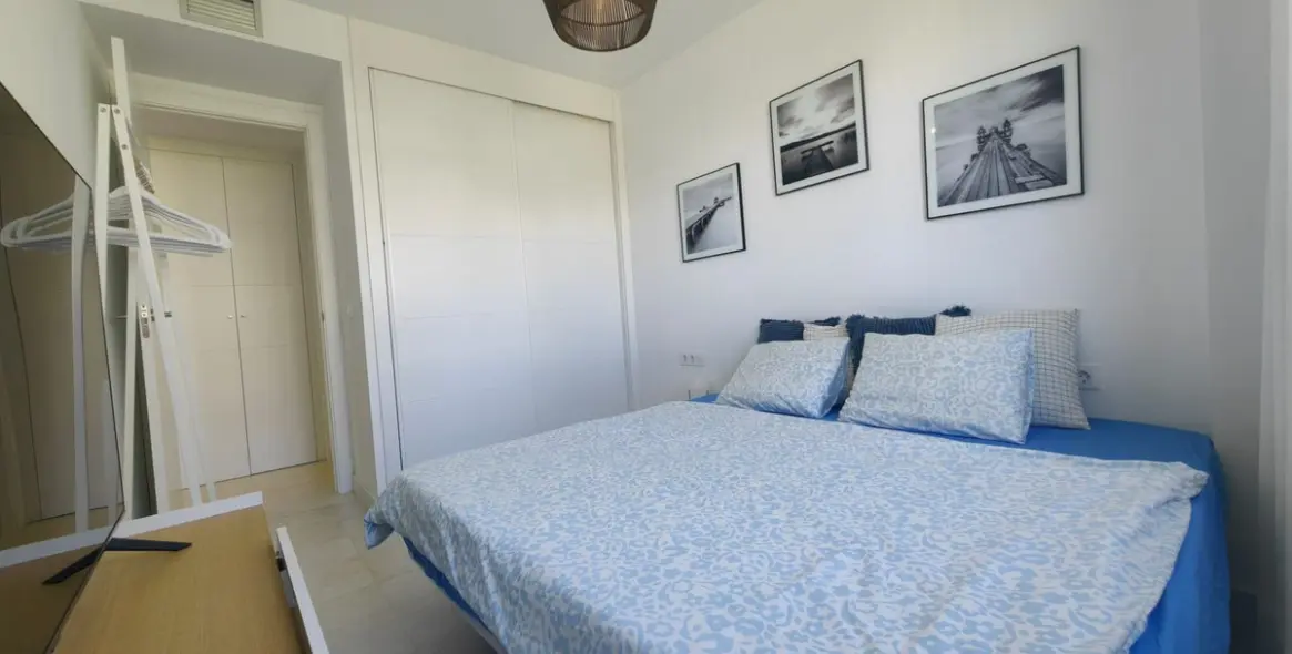 Sale of middle floor apartment in Estepona 23