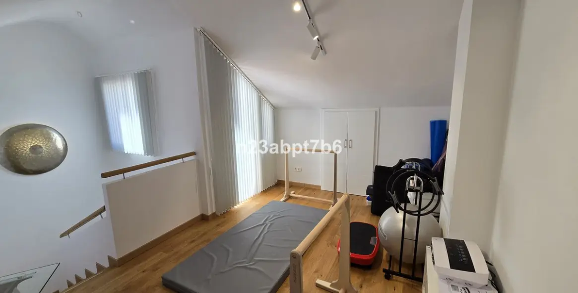 Продажа таунхауса в Istán 13