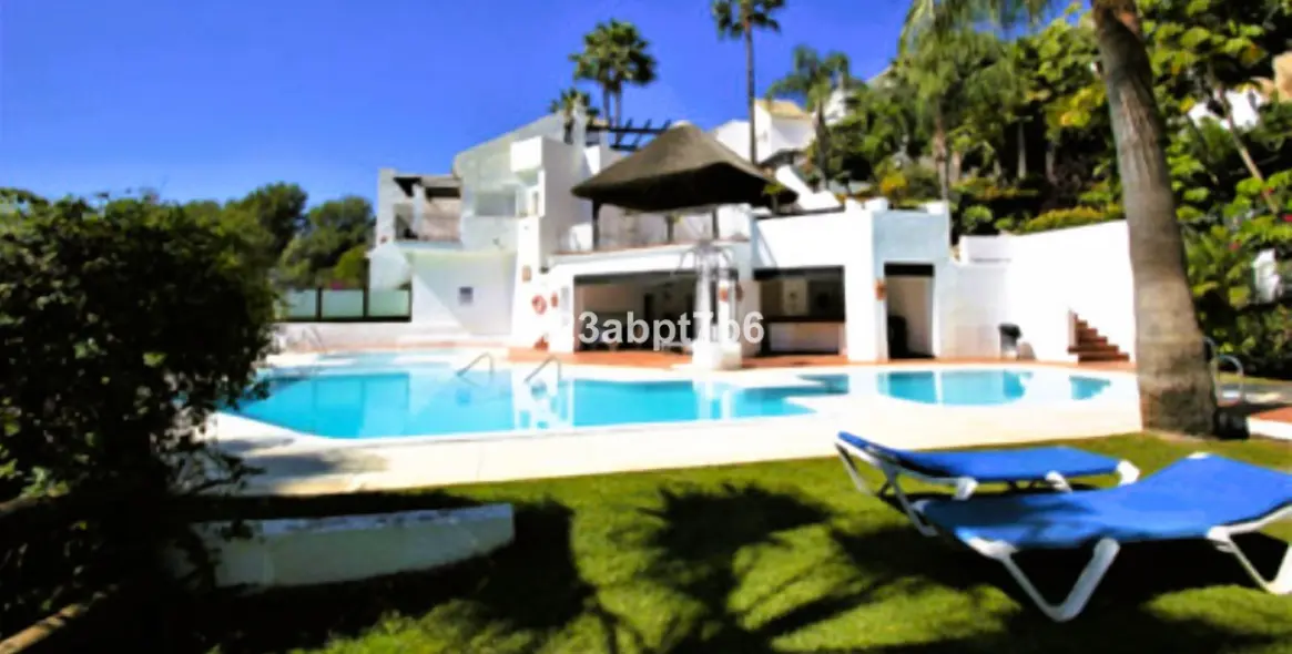 Продажа таунхауса в Istán 19