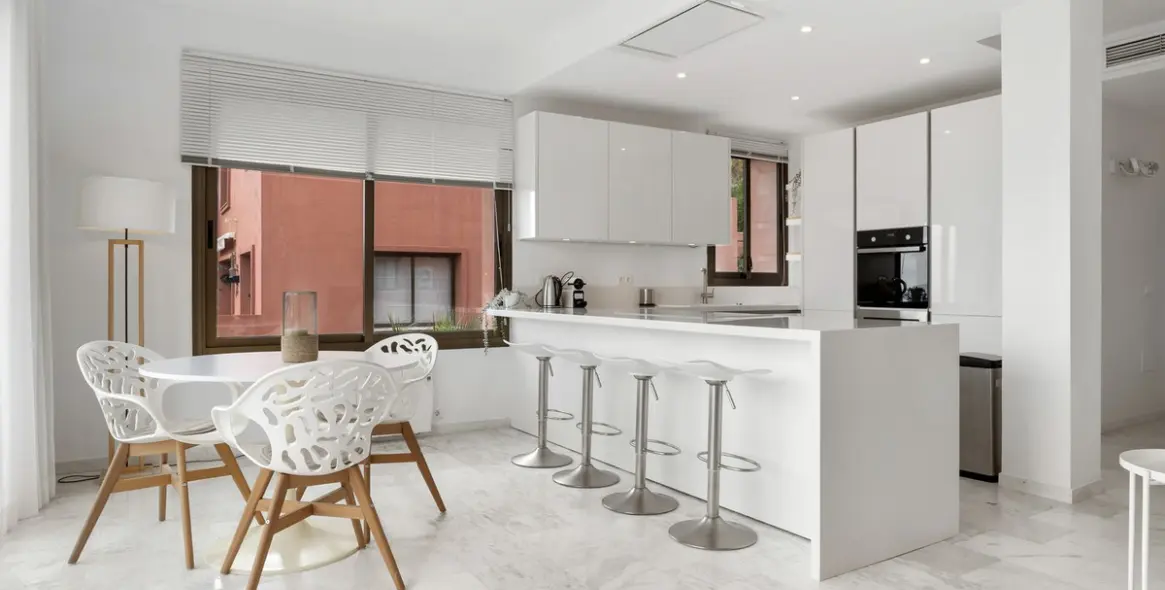 Продажа апартаментов на среднем этаже в La Mairena 3