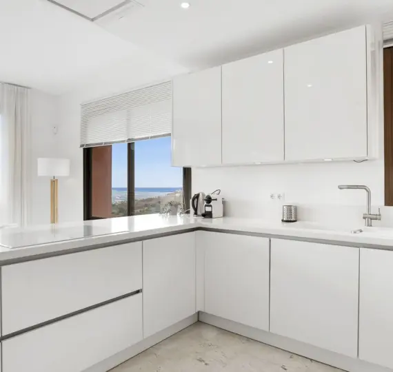 Продажа апартаментов на среднем этаже в La Mairena