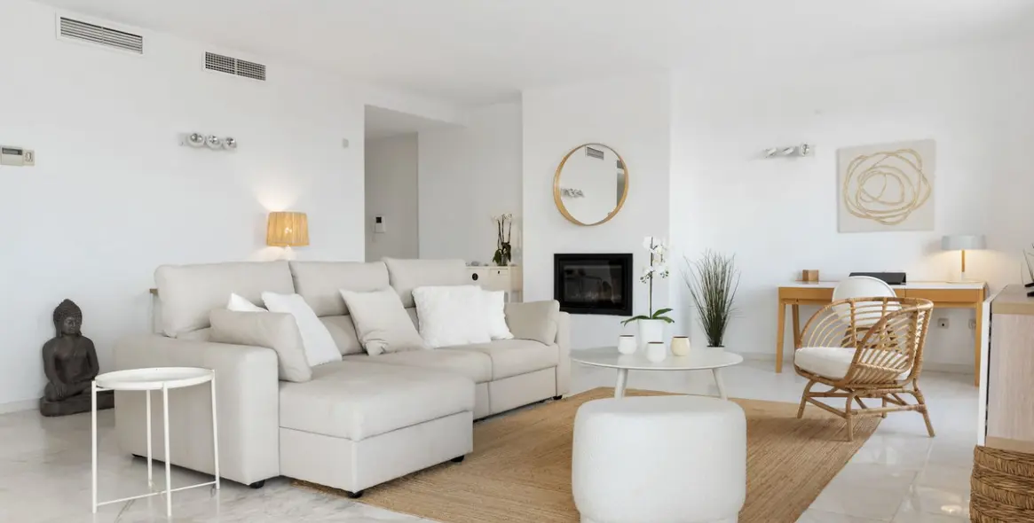 Продажа апартаментов на среднем этаже в La Mairena 10