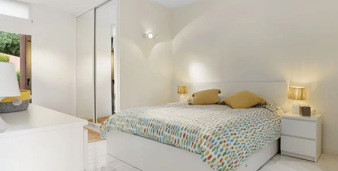 Продажа апартаментов на среднем этаже в La Mairena 12