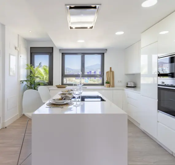 Middle floor apartment R5185432