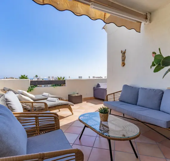 Middle floor apartment R5185432