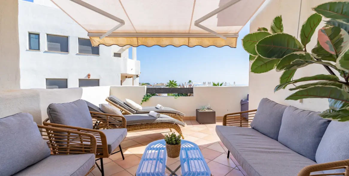 Sale of middle floor apartment in Estepona (district Estepona) 6