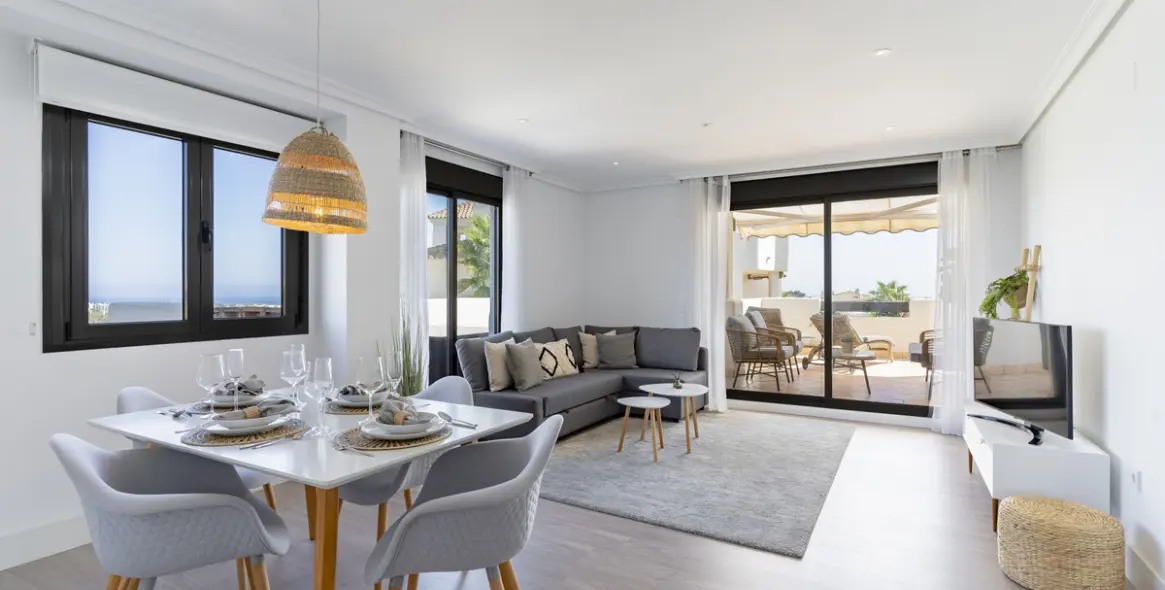 Sale of middle floor apartment in Estepona (district Estepona) 8