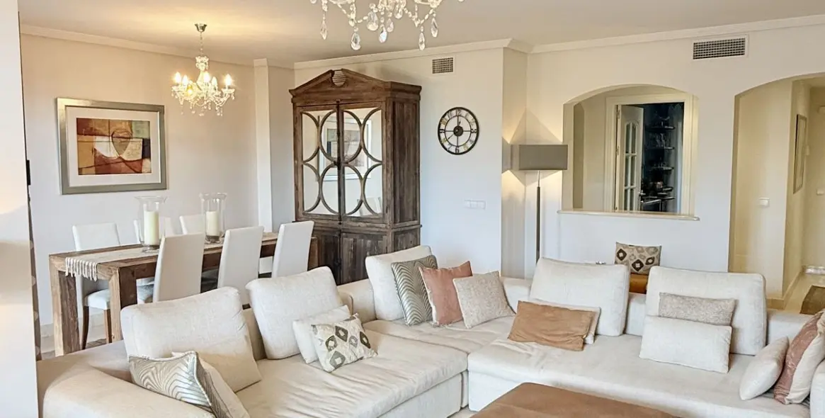 Sale of ground floor apartment in Los Arqueros 1