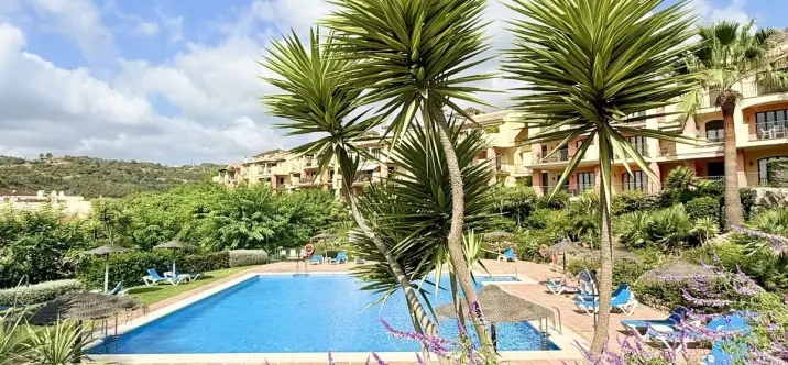Sale of ground floor apartment in Los Arqueros 1