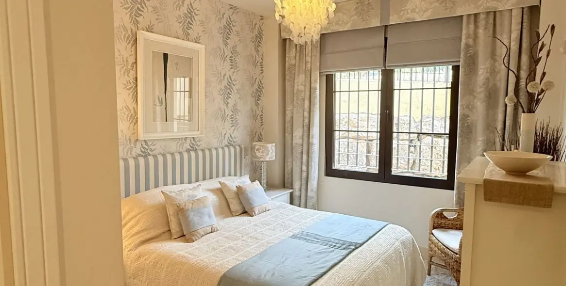 Sale of ground floor apartment in Los Arqueros 5