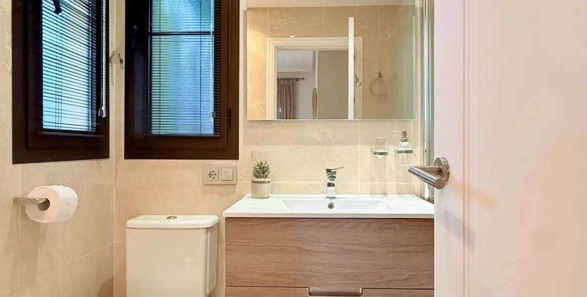 Sale of ground floor apartment in Los Arqueros 6