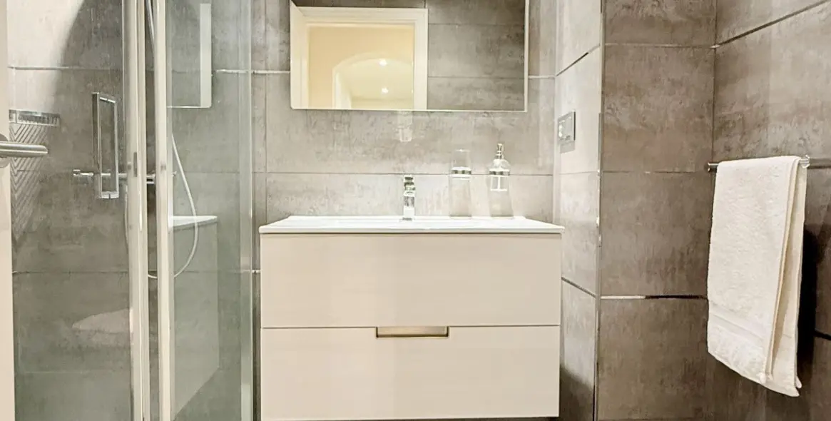 Sale of ground floor apartment in Los Arqueros 8