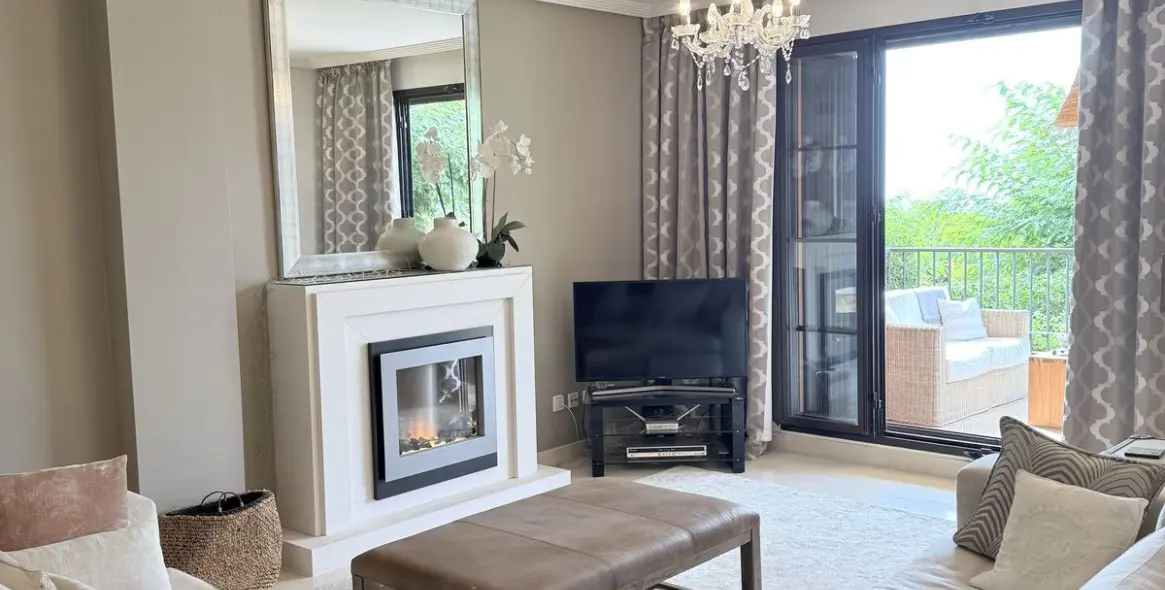 Sale of ground floor apartment in Los Arqueros 19