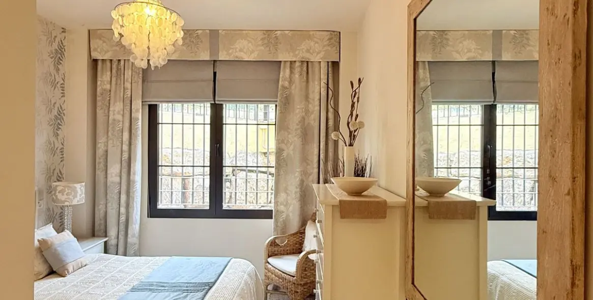 Продажа апартаментов на первом этаже в Los Arqueros 33