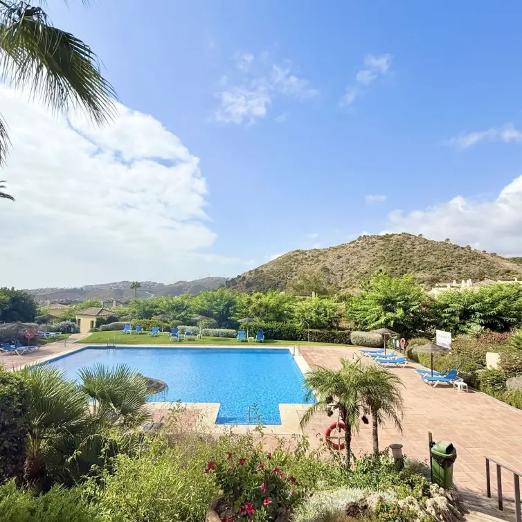 Sale of ground floor apartment in Los Arqueros