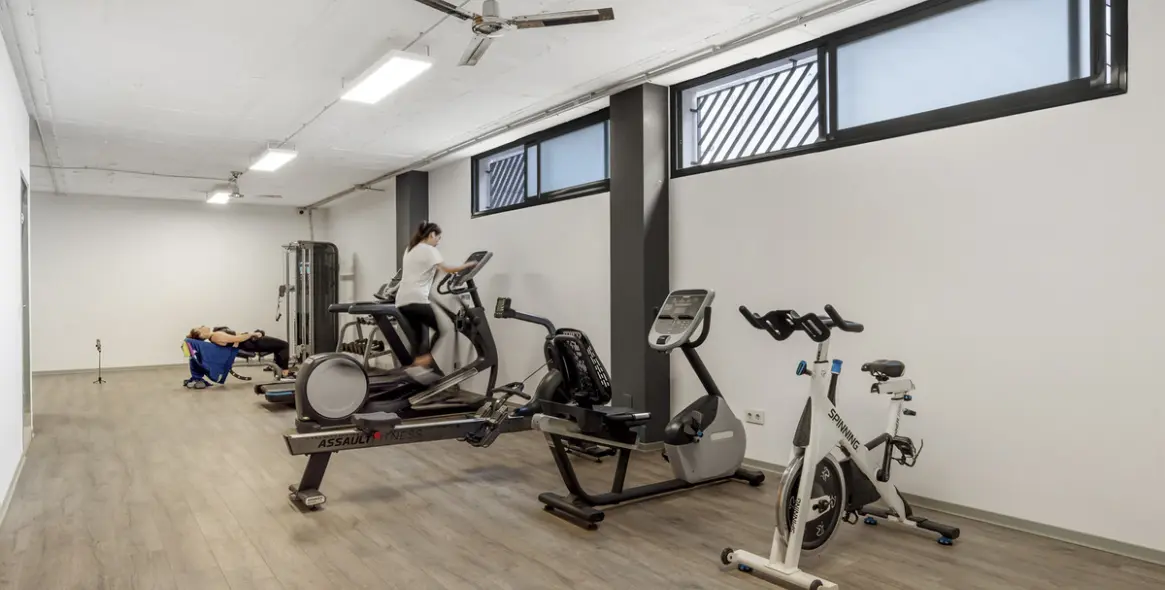 Продажа апартаментов на среднем этаже в Las Lagunas 18