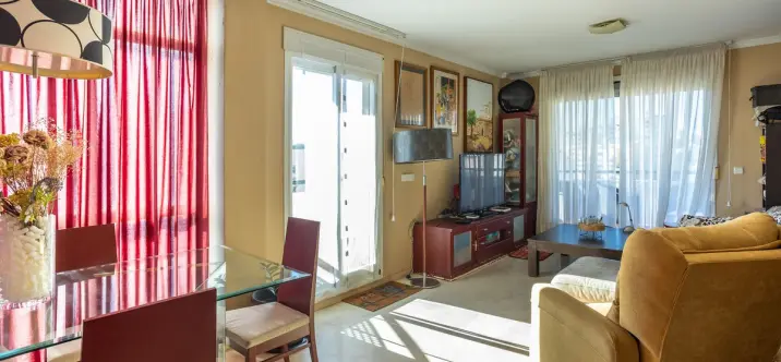 Middle floor apartment R5228632 2