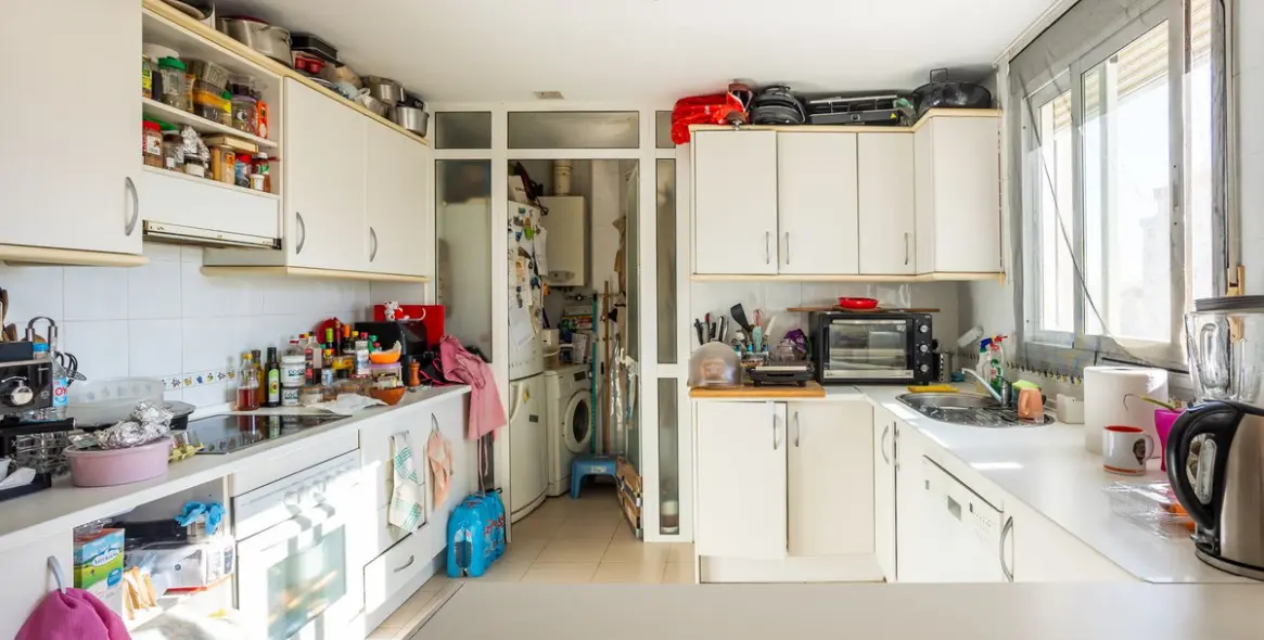 Sale of middle floor apartment in Estepona (district Estepona) 7