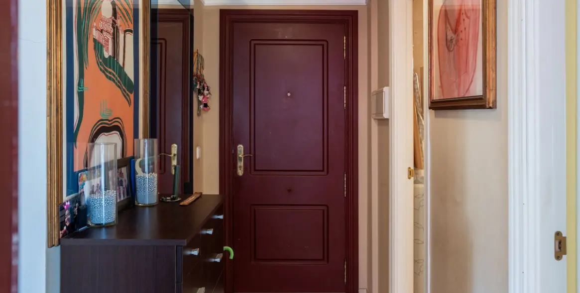 Sale of middle floor apartment in Estepona (district Estepona) 10