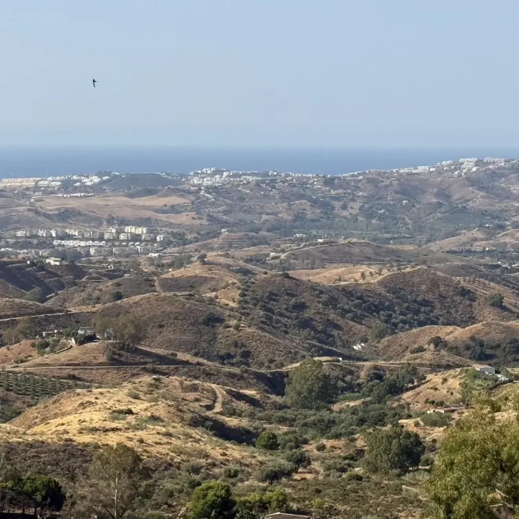 Venta de parcela residencial en Valtocado