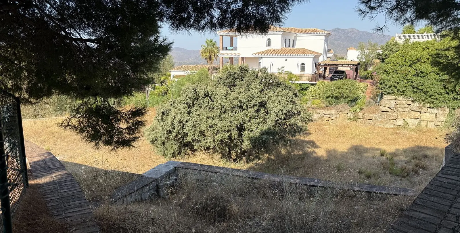 Venta de parcela residencial en Valtocado 4
