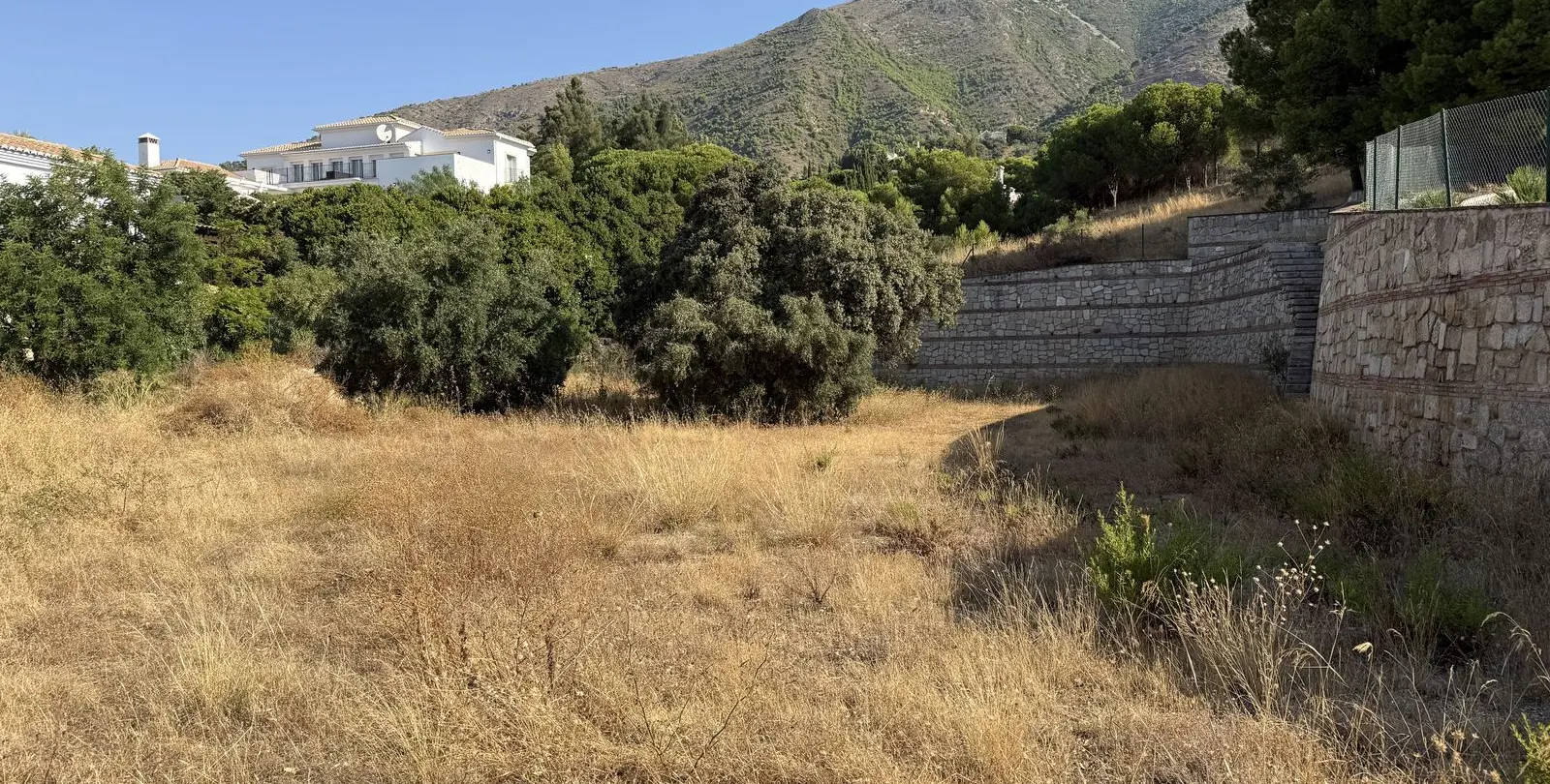 Venta de parcela residencial en Valtocado 7