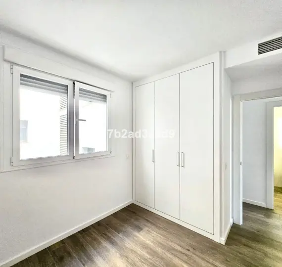 Продажа апартаментов на среднем этаже в Nueva Andalucía