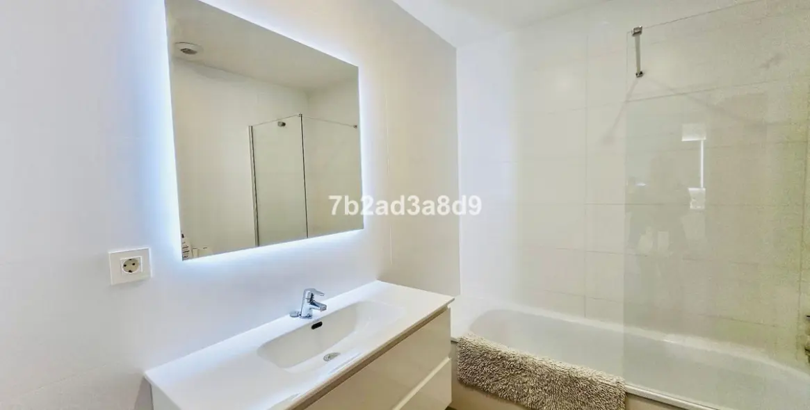 Продажа апартаментов на среднем этаже в Nueva Andalucía 7