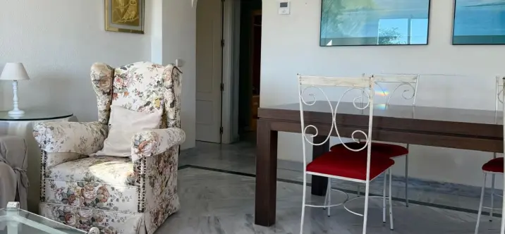 Продажа апартаментов на среднем этаже в Marbella 2