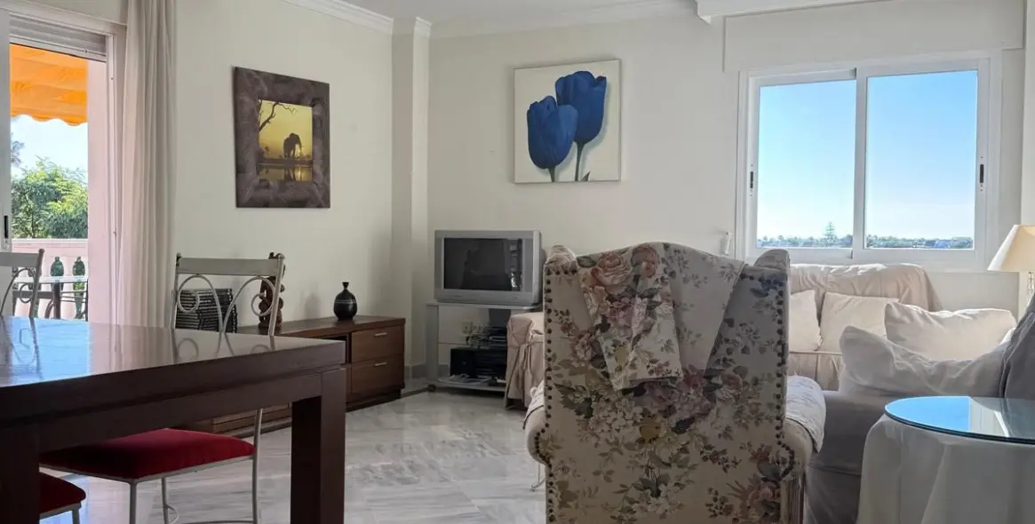 Продажа апартаментов на среднем этаже в Marbella 4