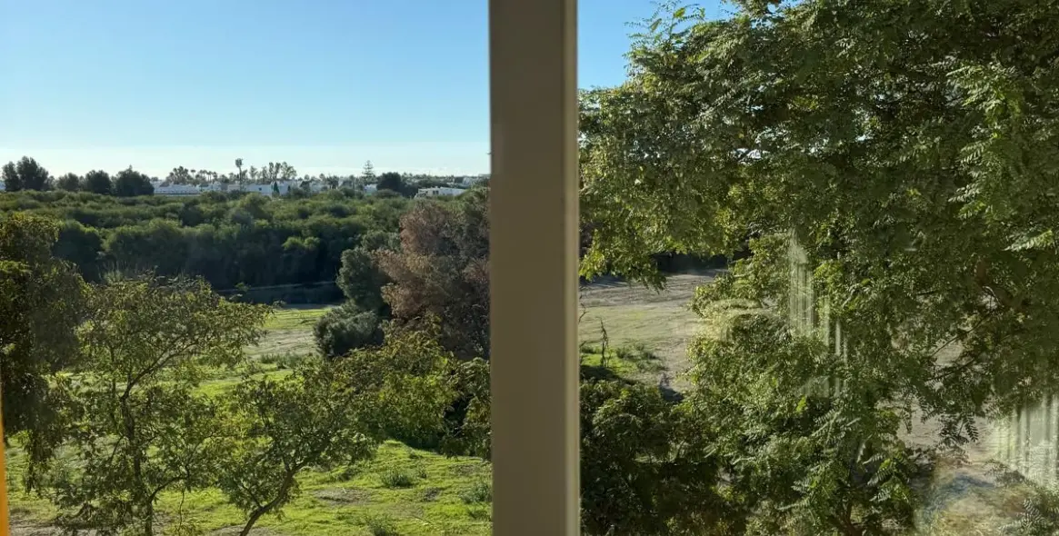 Продажа апартаментов на среднем этаже в Marbella 11