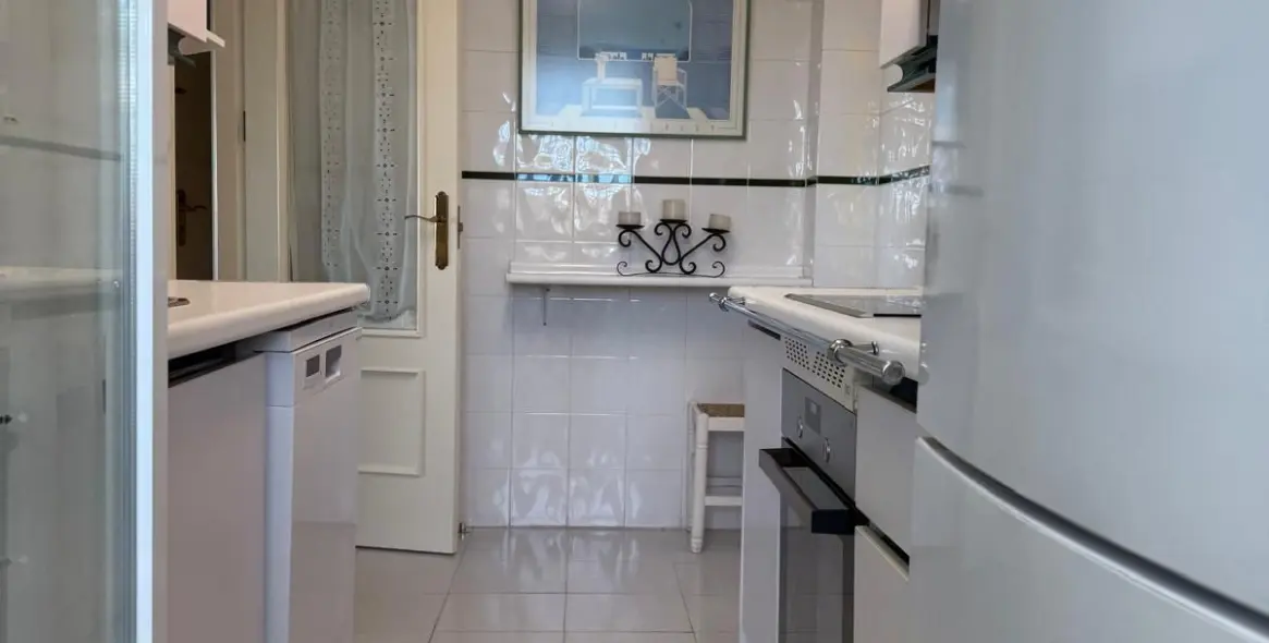 Продажа апартаментов на среднем этаже в Marbella 18