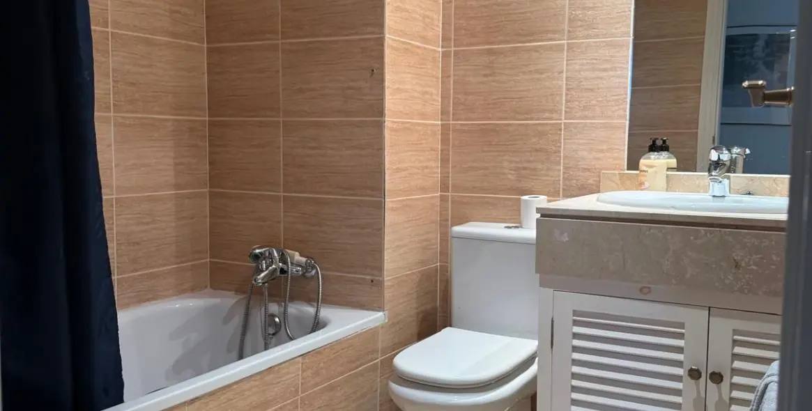 Продажа апартаментов на среднем этаже в Marbella 20