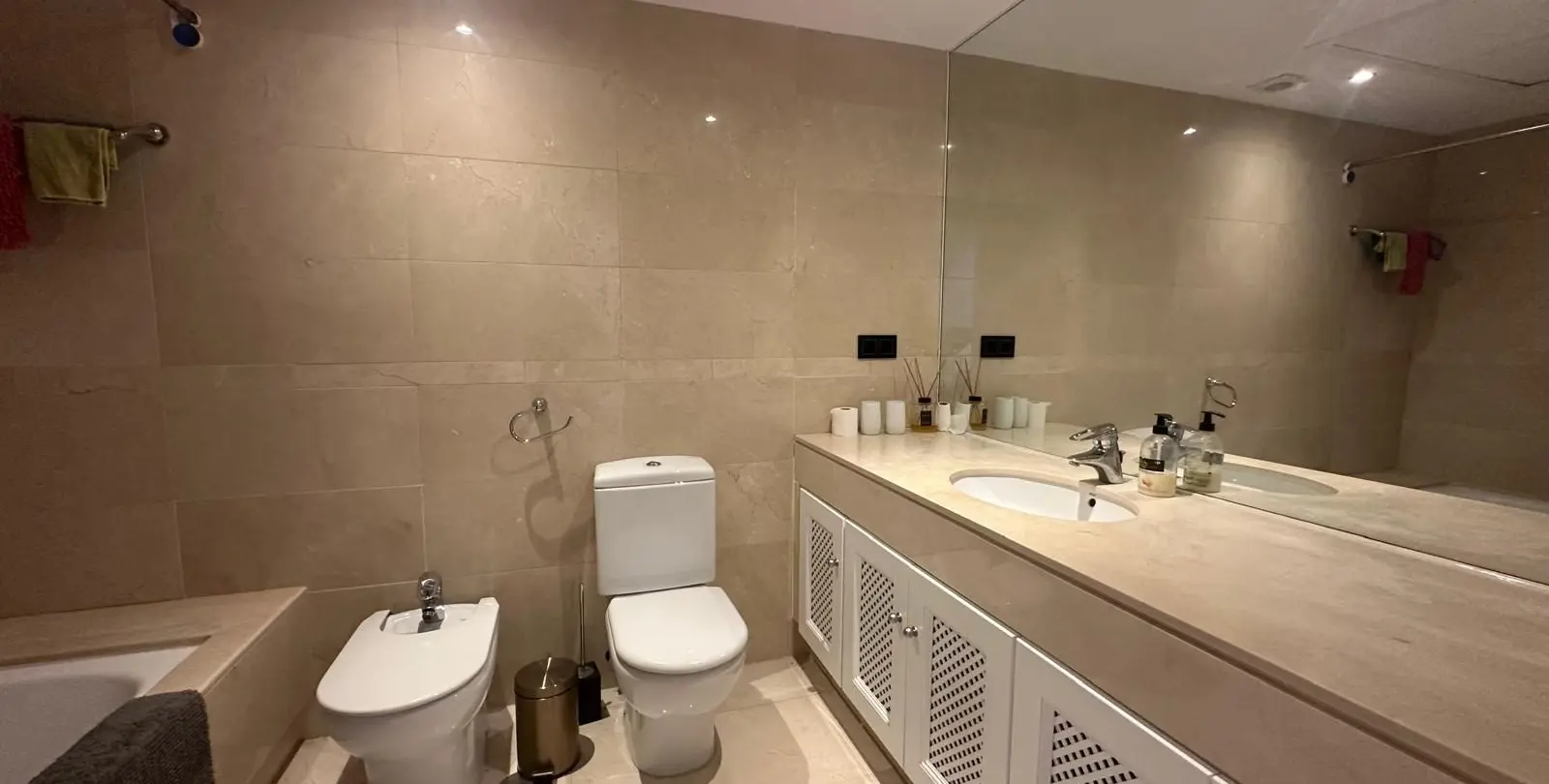 Sale of ground floor apartment in Nueva Andalucía 22
