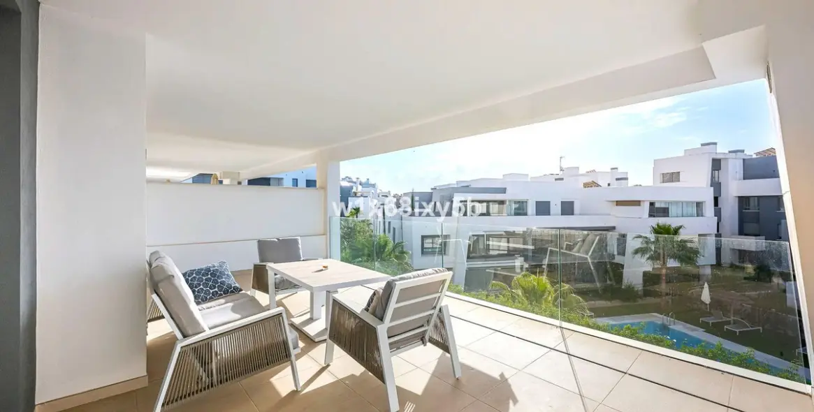 Продажа апартаментов на среднем этаже в Selwo 2