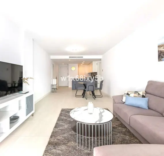 Продажа апартаментов на среднем этаже в Selwo