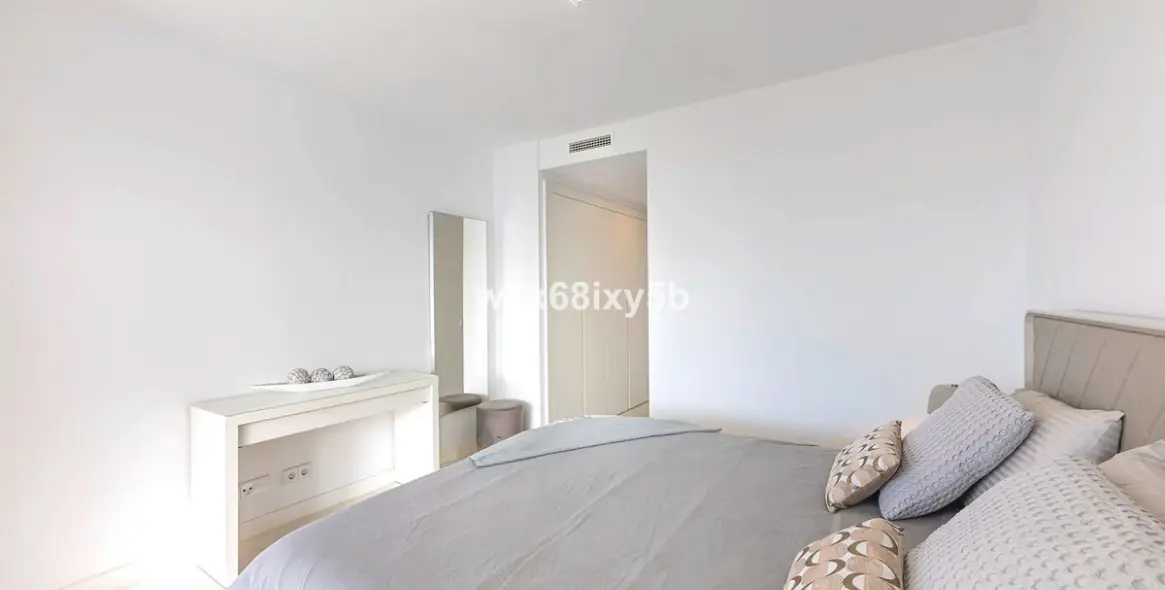 Продажа апартаментов на среднем этаже в Selwo 13