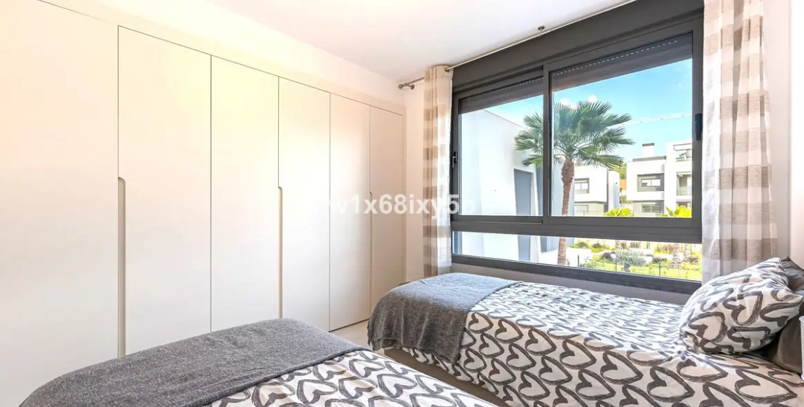 Продажа апартаментов на среднем этаже в Selwo 15