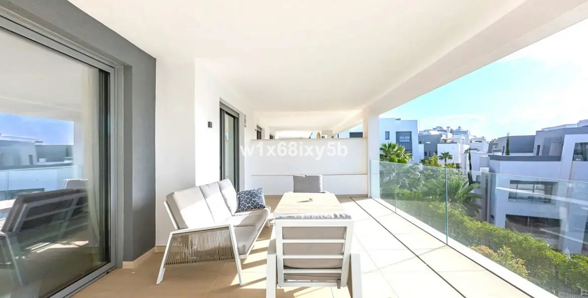 Продажа апартаментов на среднем этаже в Selwo 19