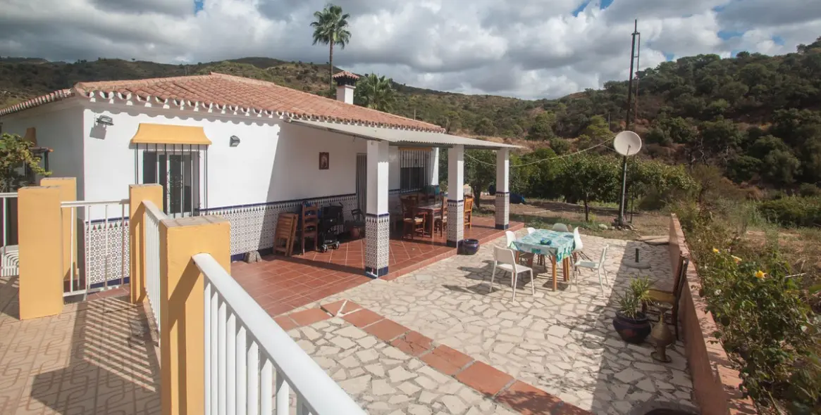 Продажа финки в Estepona 2