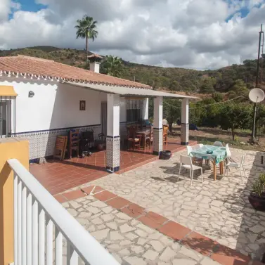 Продажа финки в Estepona