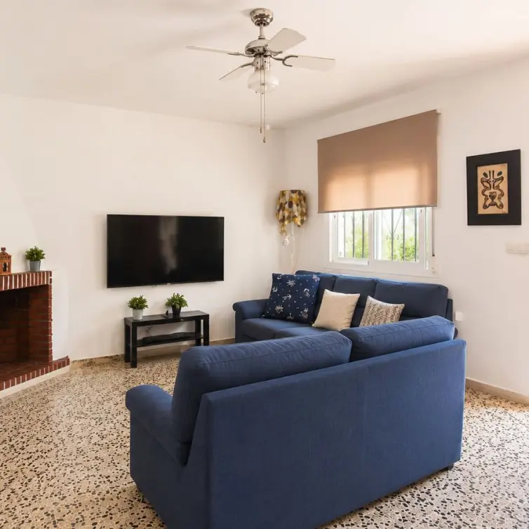 Sale of finca - cortijo in Estepona