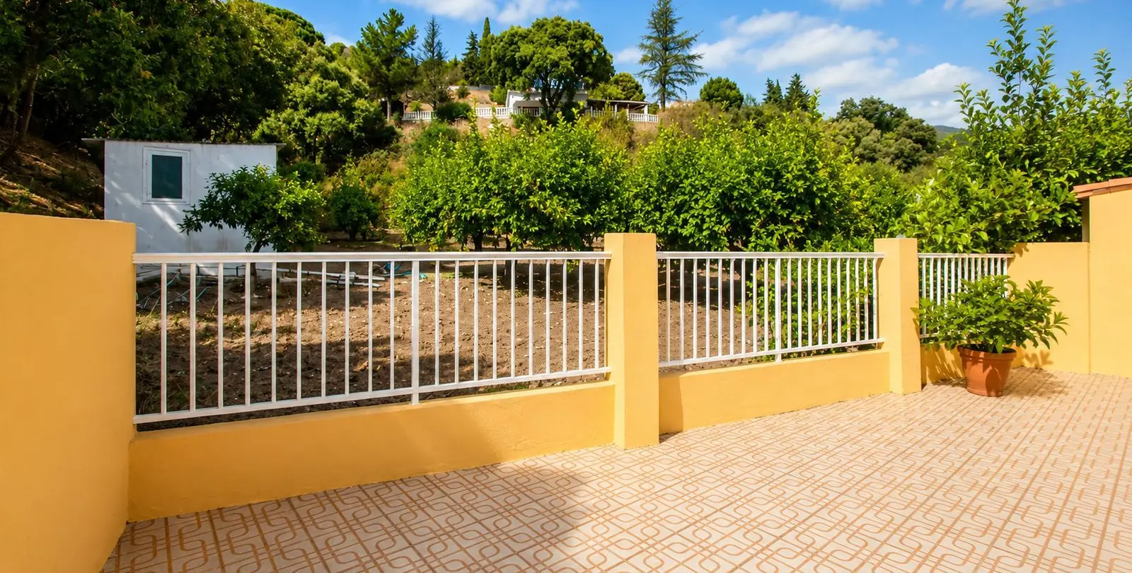 Продажа финки в Estepona 17
